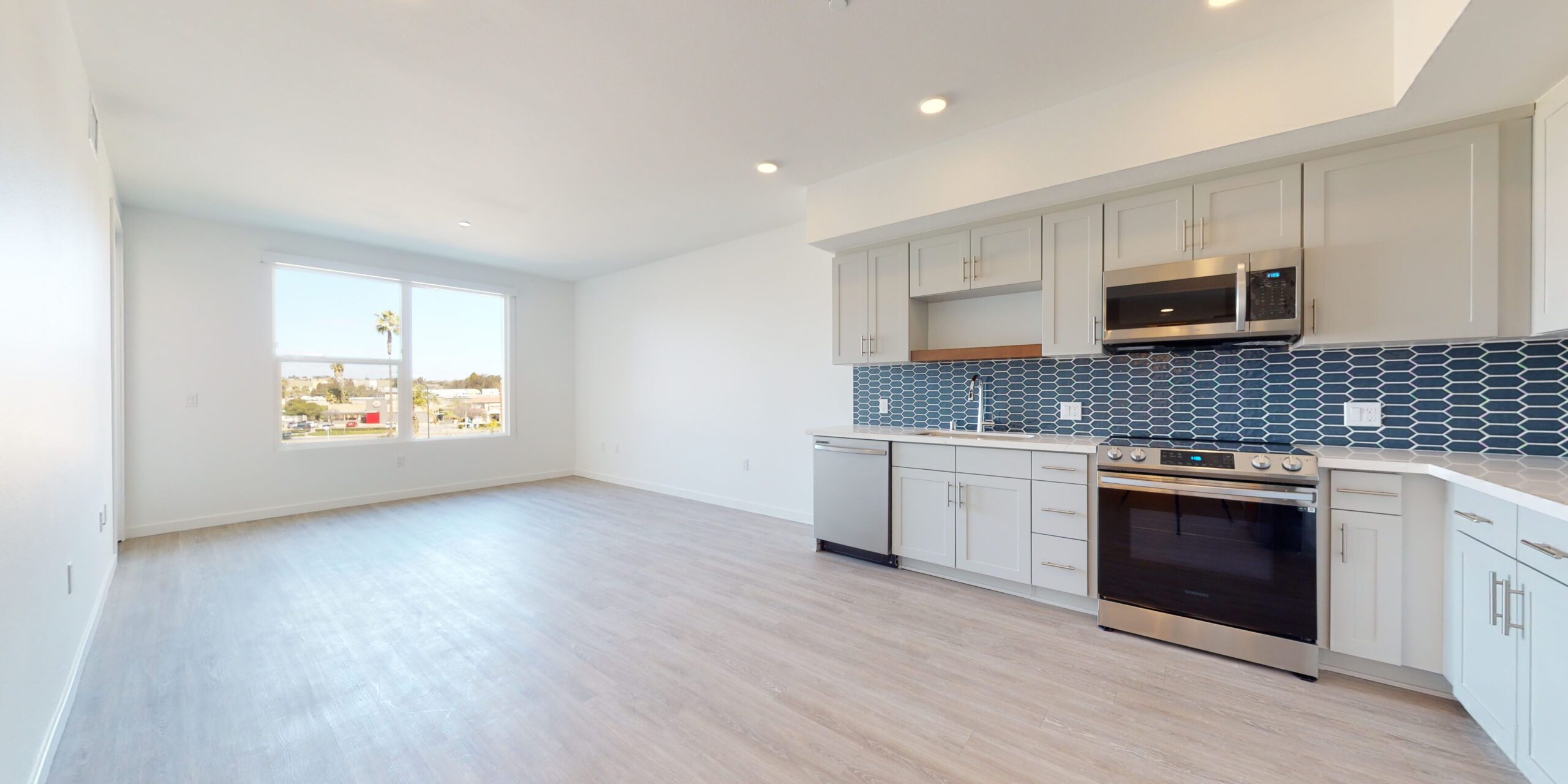 Two Bed, Two Bath, 1045 sq ft